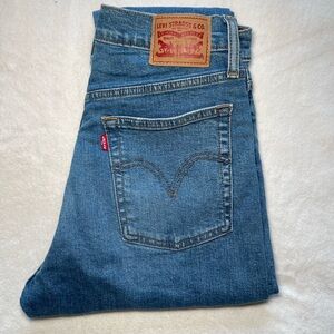 Levi’s Wedgie Skinny